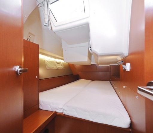 Beneteau Oceanis 41.1