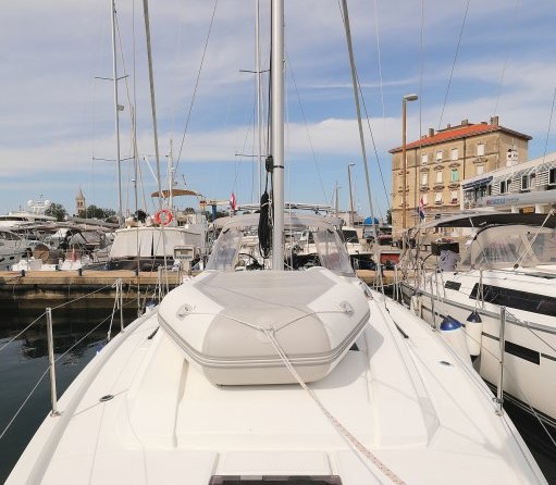 Beneteau Oceanis 41.1