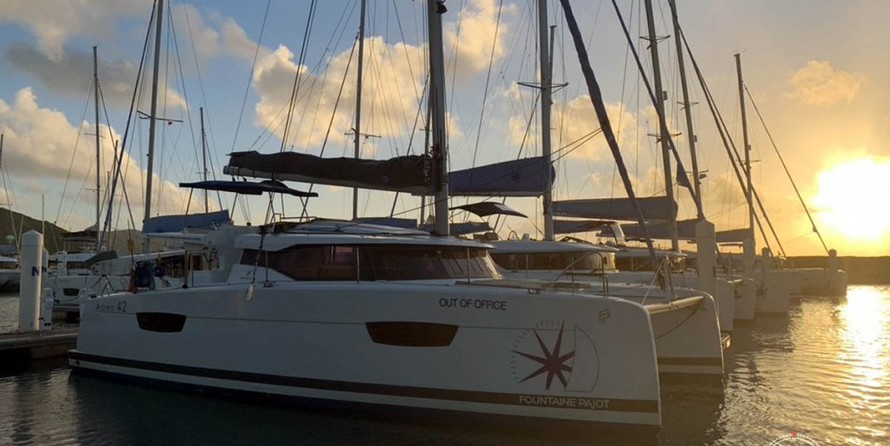 Fountaine Pajot Astréa 42