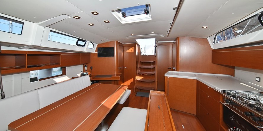 Beneteau Oceanis 46.1