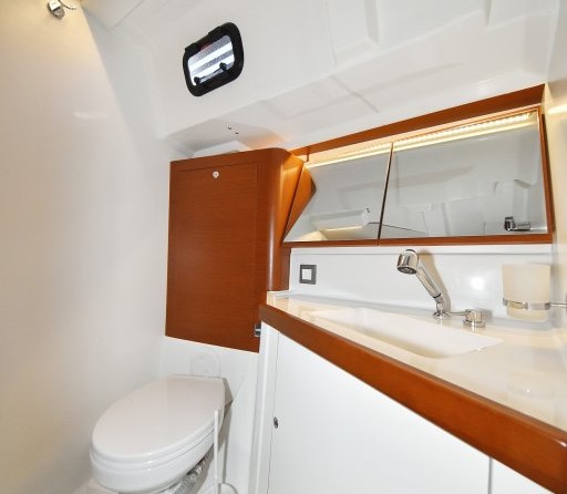 Beneteau Oceanis 46.1