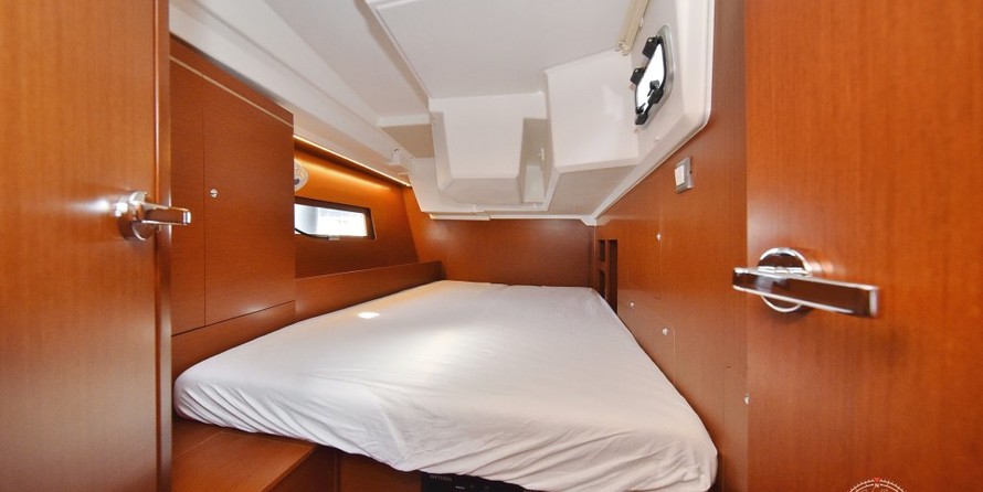 Beneteau Oceanis 46.1