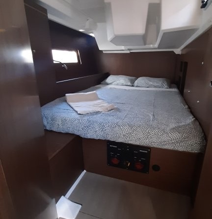 Beneteau Oceanis 46.1