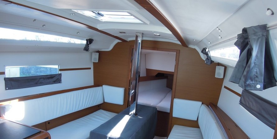 Jeanneau Sun Odyssey 349