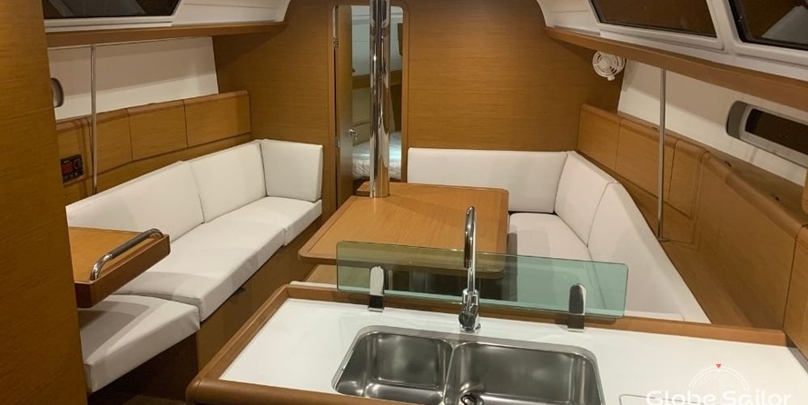 Jeanneau Sun Odyssey 389