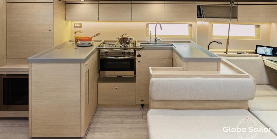 Beneteau Oceanis 51.1