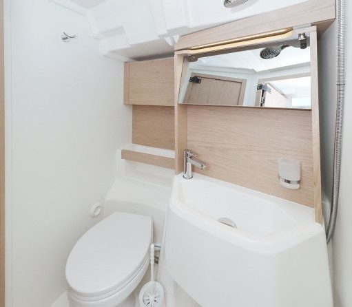 Beneteau Oceanis 51.1