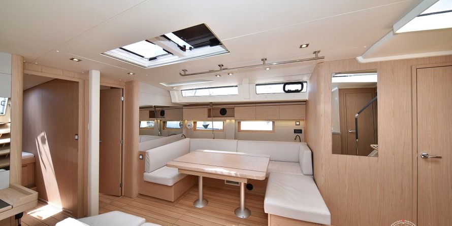 Beneteau Oceanis 51.1