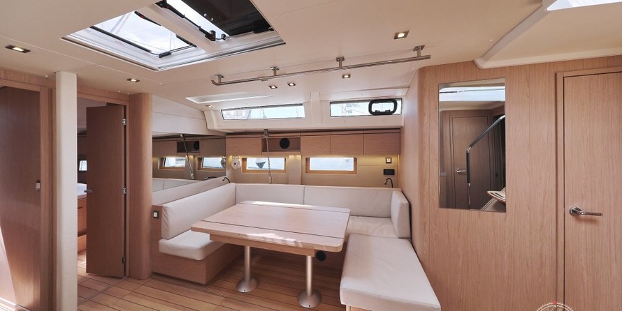 Beneteau Oceanis 51.1