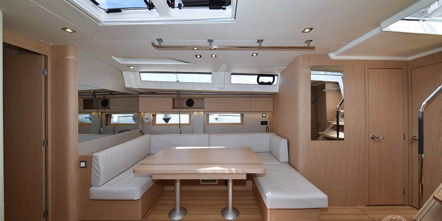 Beneteau Oceanis 51.1