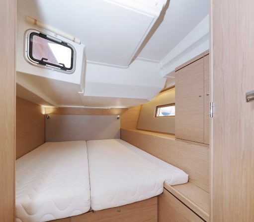 Beneteau Oceanis 51.1