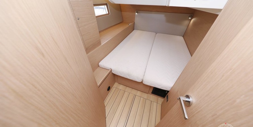 Beneteau Oceanis 51.1