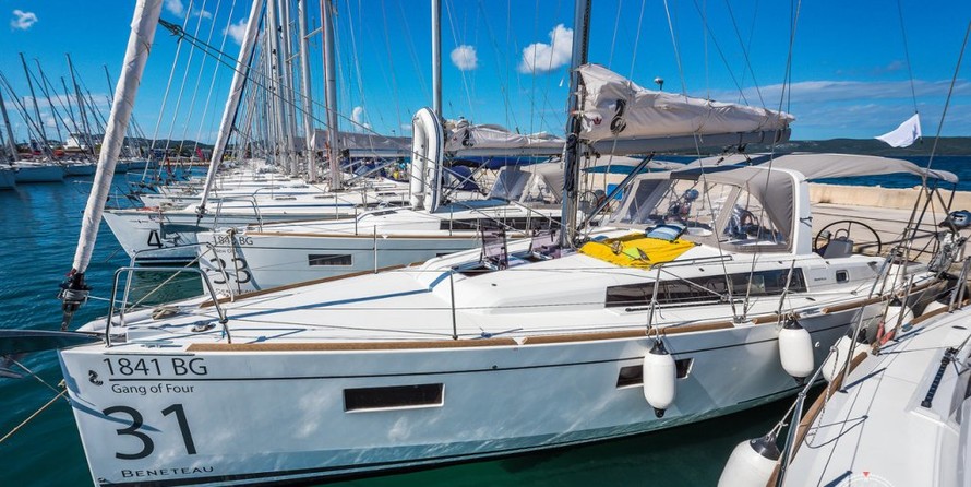 Beneteau Oceanis 38.1