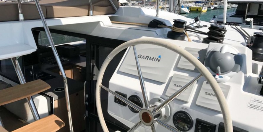 Fountaine Pajot Astréa 42