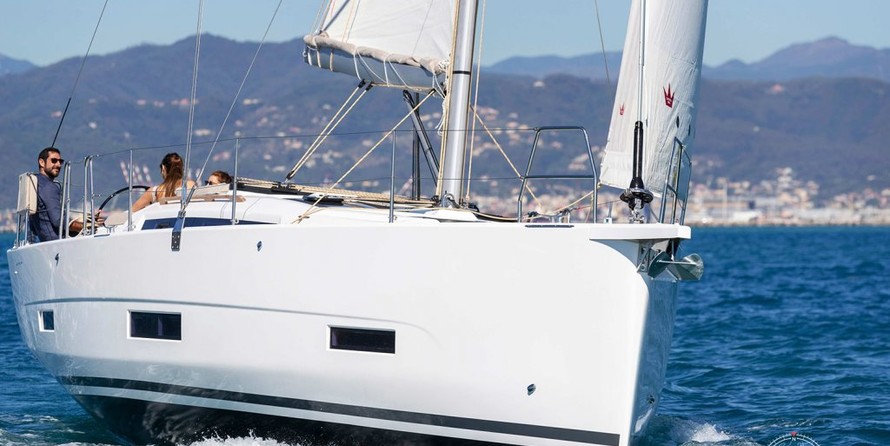 Dufour 390 Grand Large