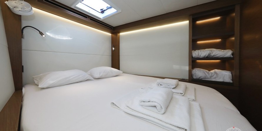 Lagoon 50