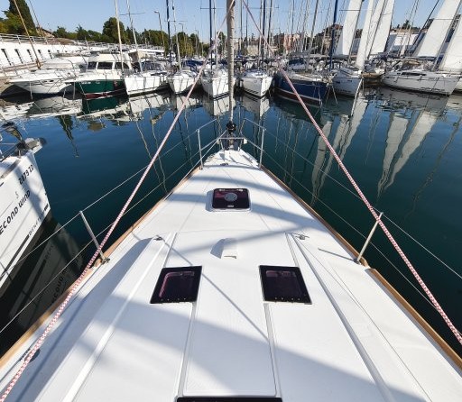 Beneteau Oceanis 41