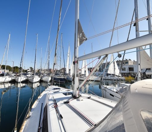 Beneteau Oceanis 41