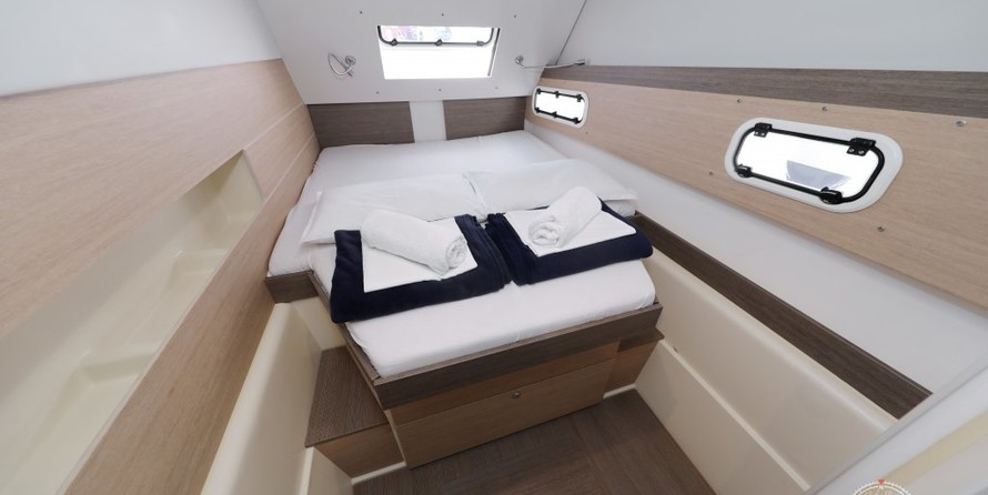 Bali catamarans 4.0 lounge