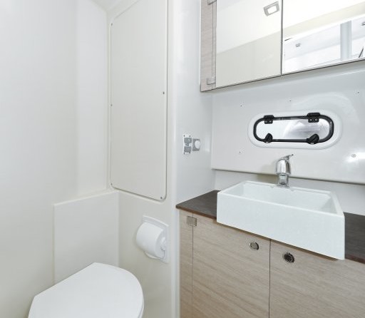 Bali catamarans 4.0 lounge