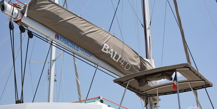 Bali catamarans 4.0 lounge