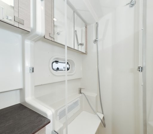 Bali catamarans 4.0 lounge