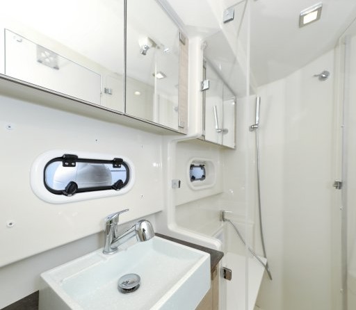 Bali catamarans 4.0 lounge