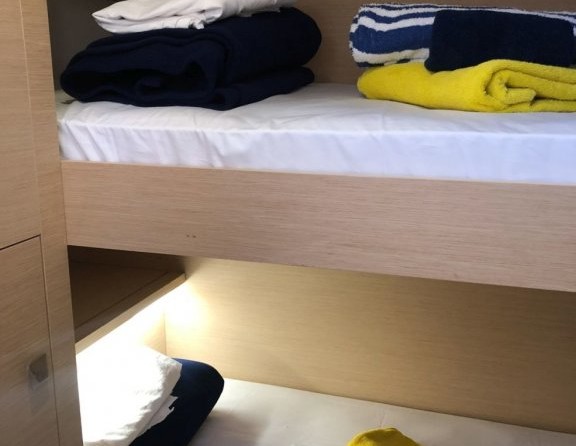 Fountaine Pajot Saona 47