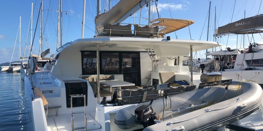 Fountaine Pajot Saona 47