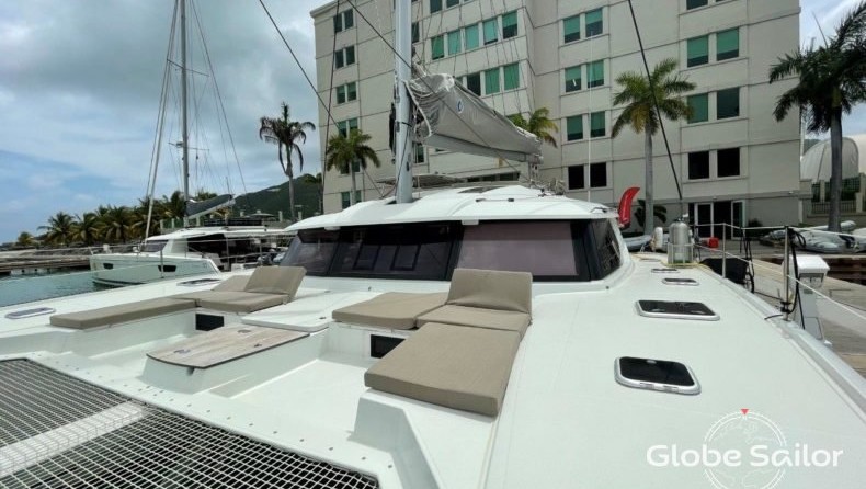 Fountaine Pajot Saba 50