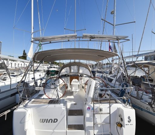 Beneteau Oceanis 40