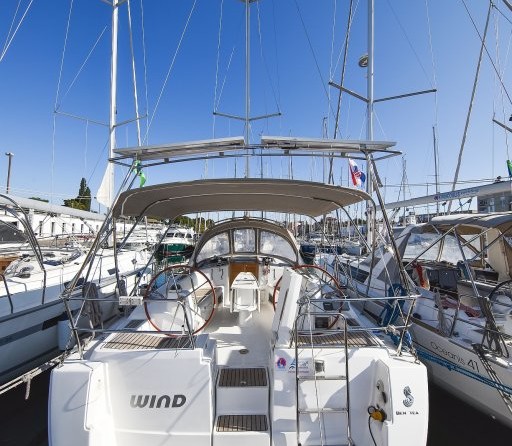 Beneteau Oceanis 40