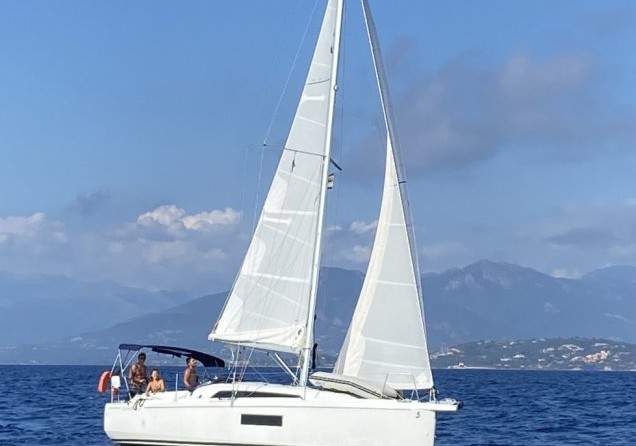 Beneteau Oceanis 30.1