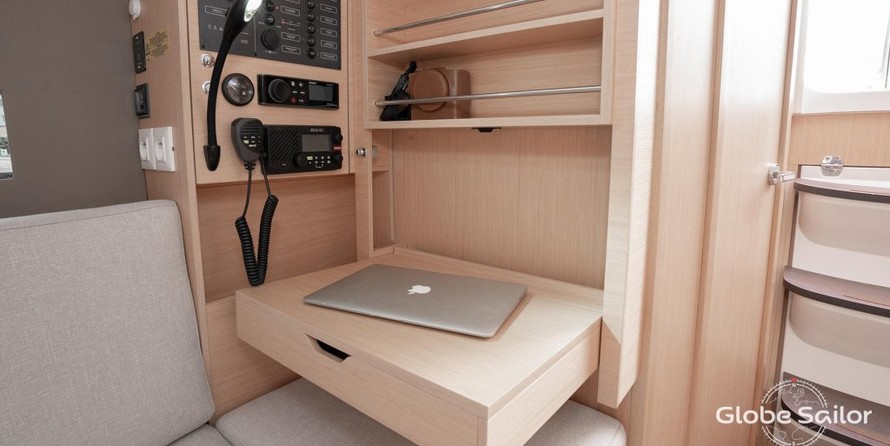 Beneteau Oceanis 30.1