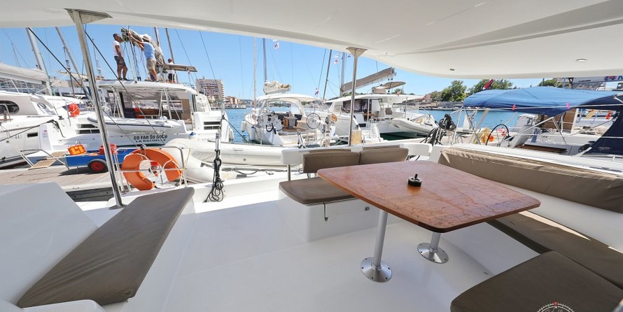 Fountaine Pajot Lipari 41