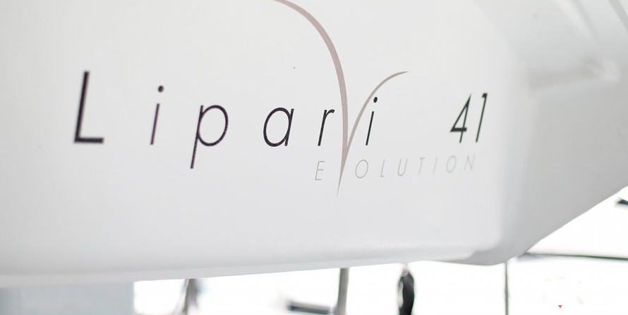 Fountaine Pajot Lipari 41