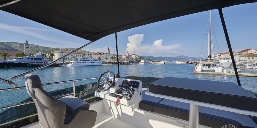 Jeanneau Merry Fisher 1095