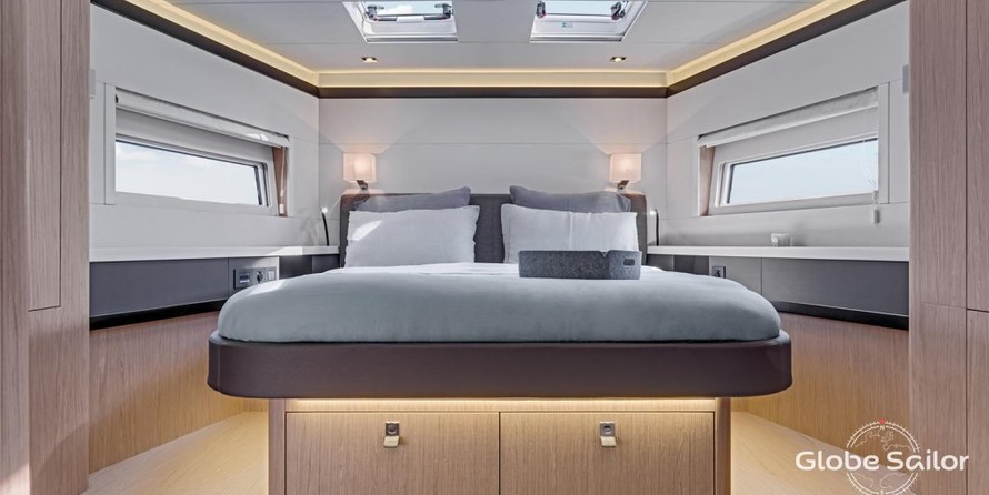 Beneteau Oceanis Yacht 62