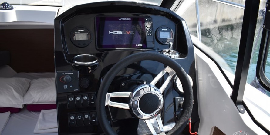 Jeanneau Merry Fisher 795