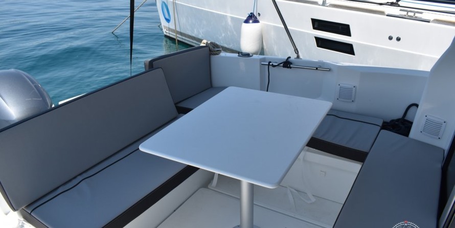 Jeanneau Merry Fisher 795