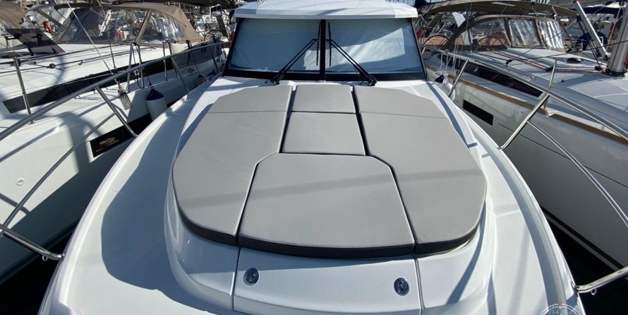 Jeanneau Merry Fisher 1095