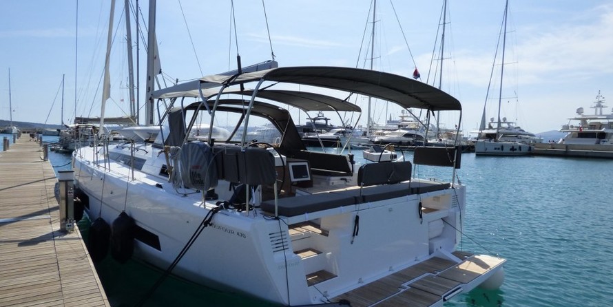 Dufour 470