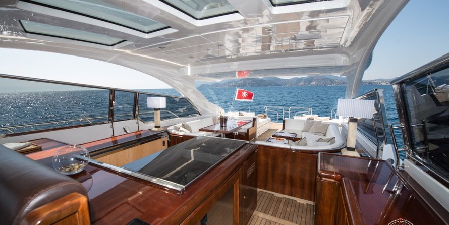 Overmarine Mangusta 80