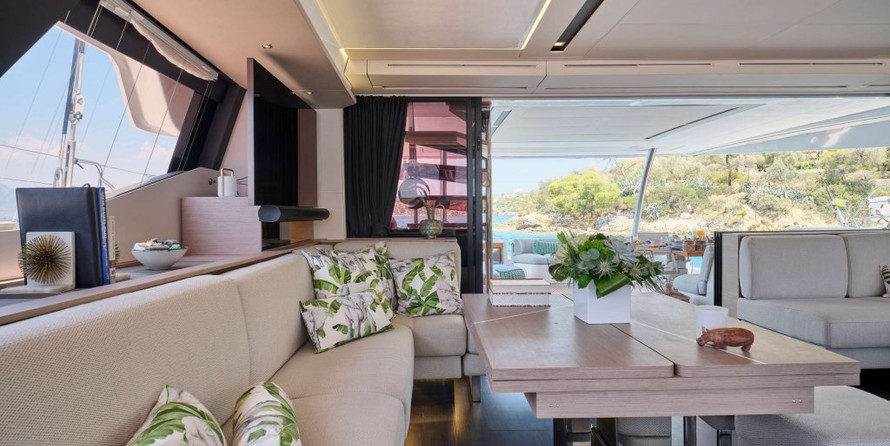 Fountaine Pajot Alegria 67
