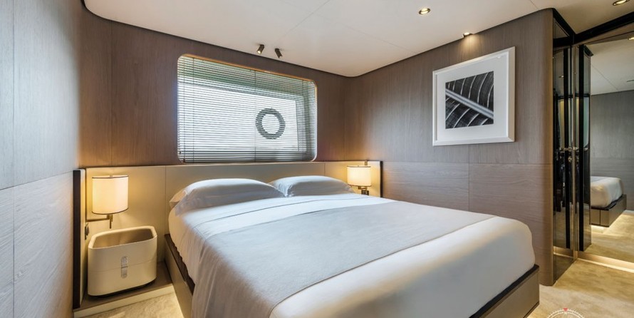 Azimut Grande 27 METRI