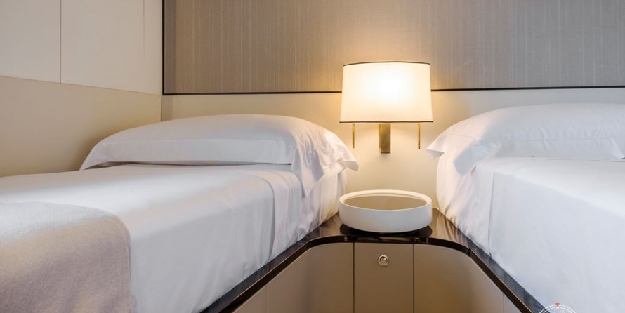 Azimut Grande 27 METRI