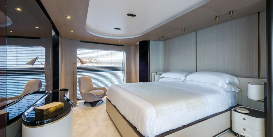 Azimut Grande 27 METRI