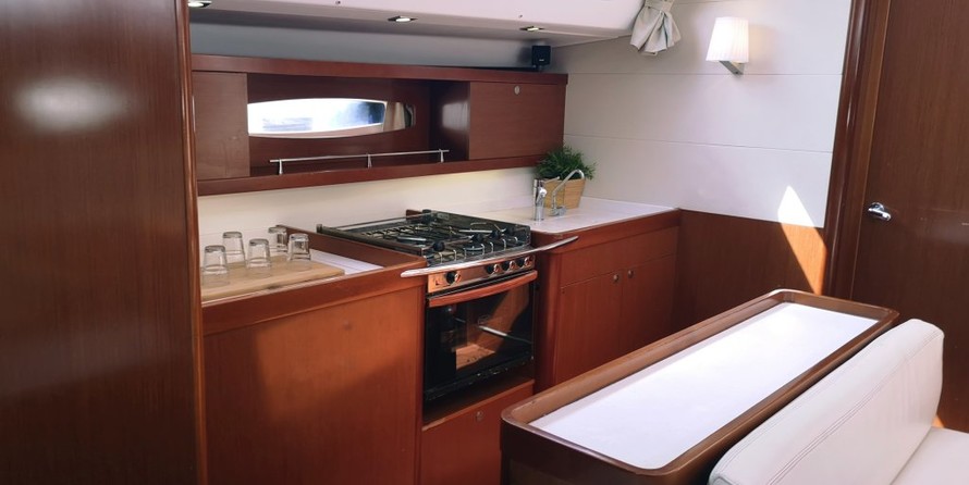 Beneteau Oceanis 50