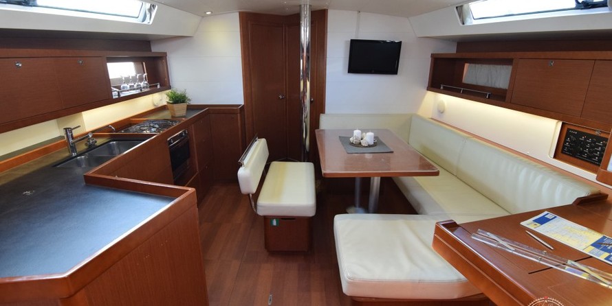Beneteau Oceanis 45