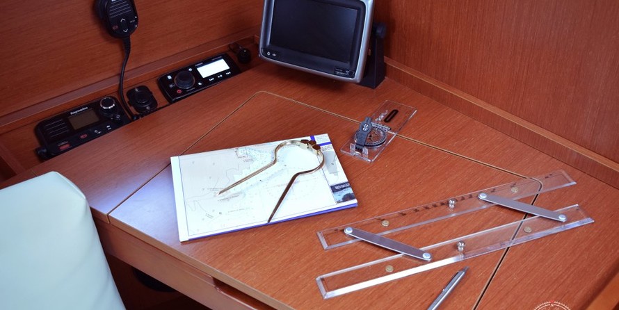 Beneteau Oceanis 41.1